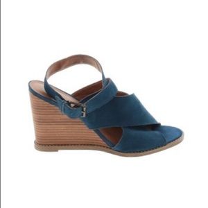 Upper Leather Wedge Sandals